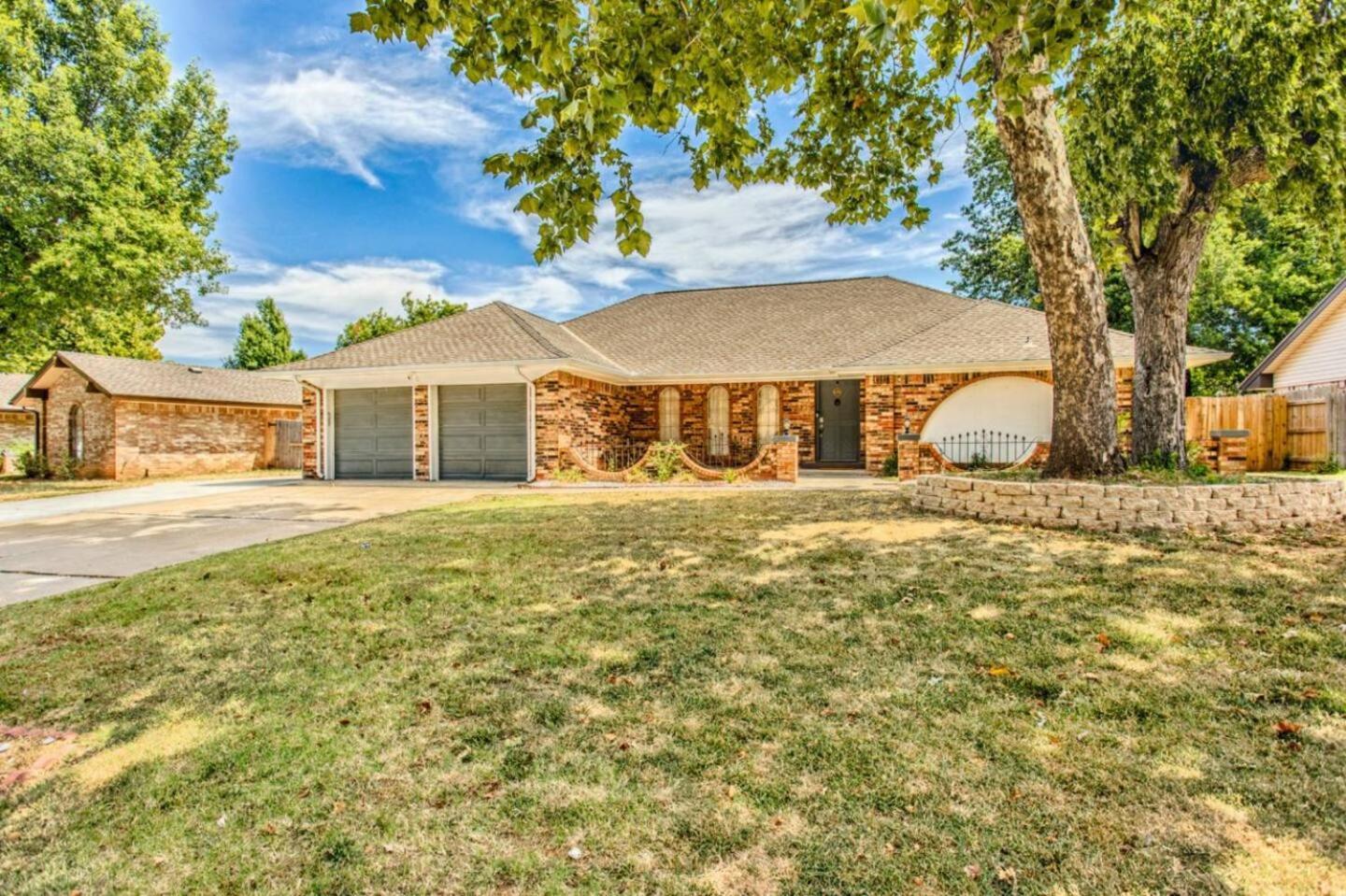 Villa New Hummingbird Haven - Nw Okc, Billiards, Firepit Oklahoma Stadt Exterior foto