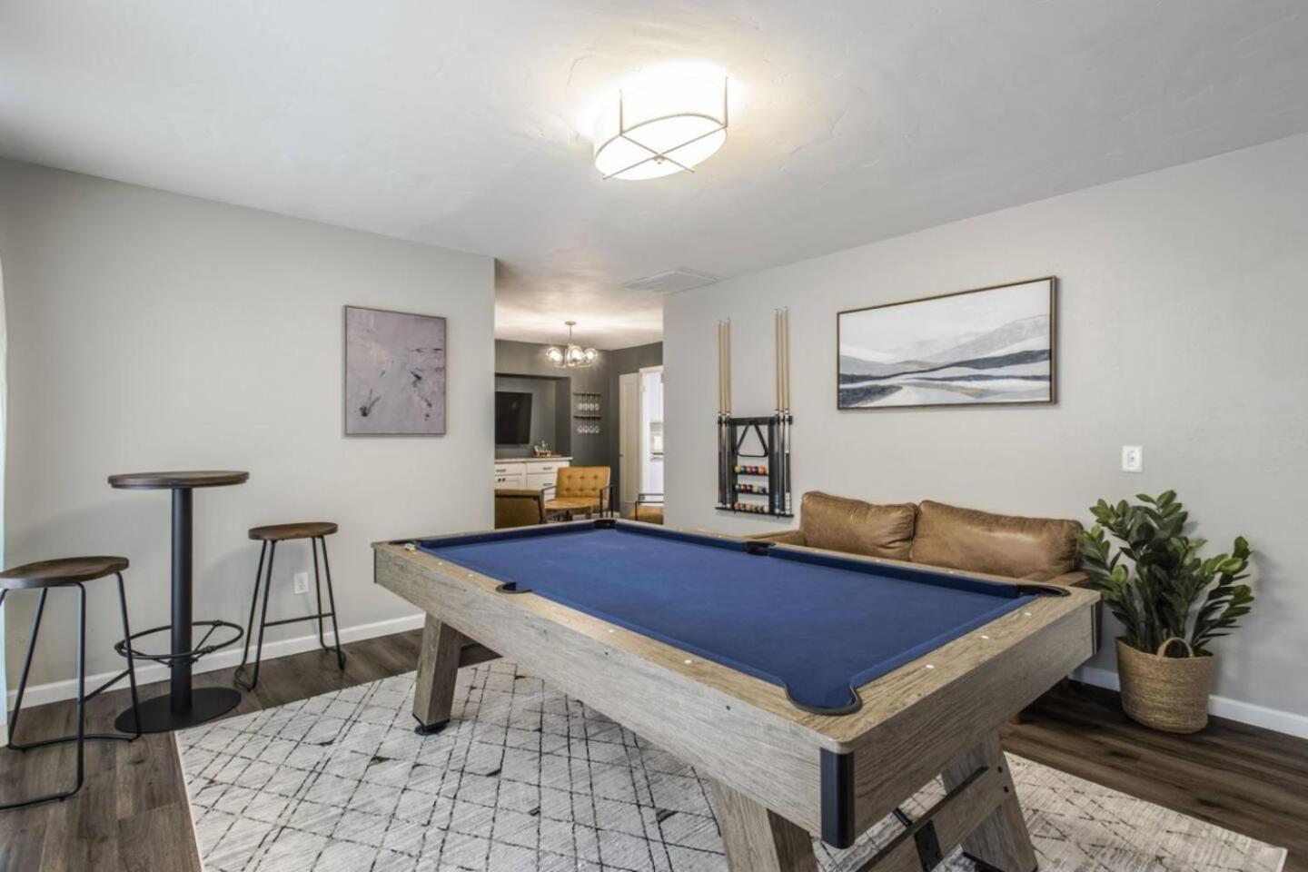 Villa New Hummingbird Haven - Nw Okc, Billiards, Firepit Oklahoma Stadt Exterior foto